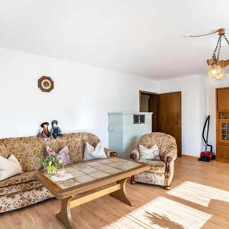 Haus Ilona شقة Weier